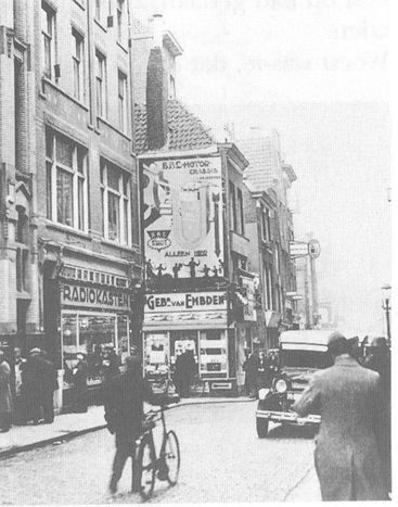De Lange Pannekoekstraat in de jaren ’30 van de 20e eeuw, het tweede onderkomen van de Lambin’s in Rotterdam